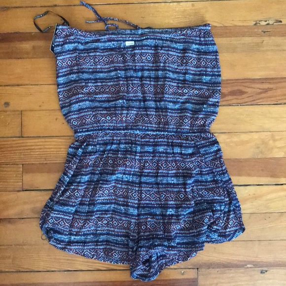 Volcom strapless romper - Picture 2 of 5
